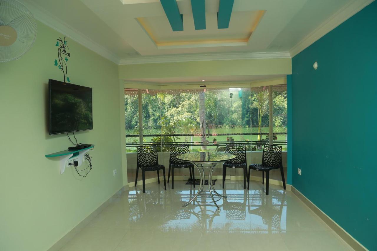 Kandamath Heritage Resort Kolattupuzha Luaran gambar