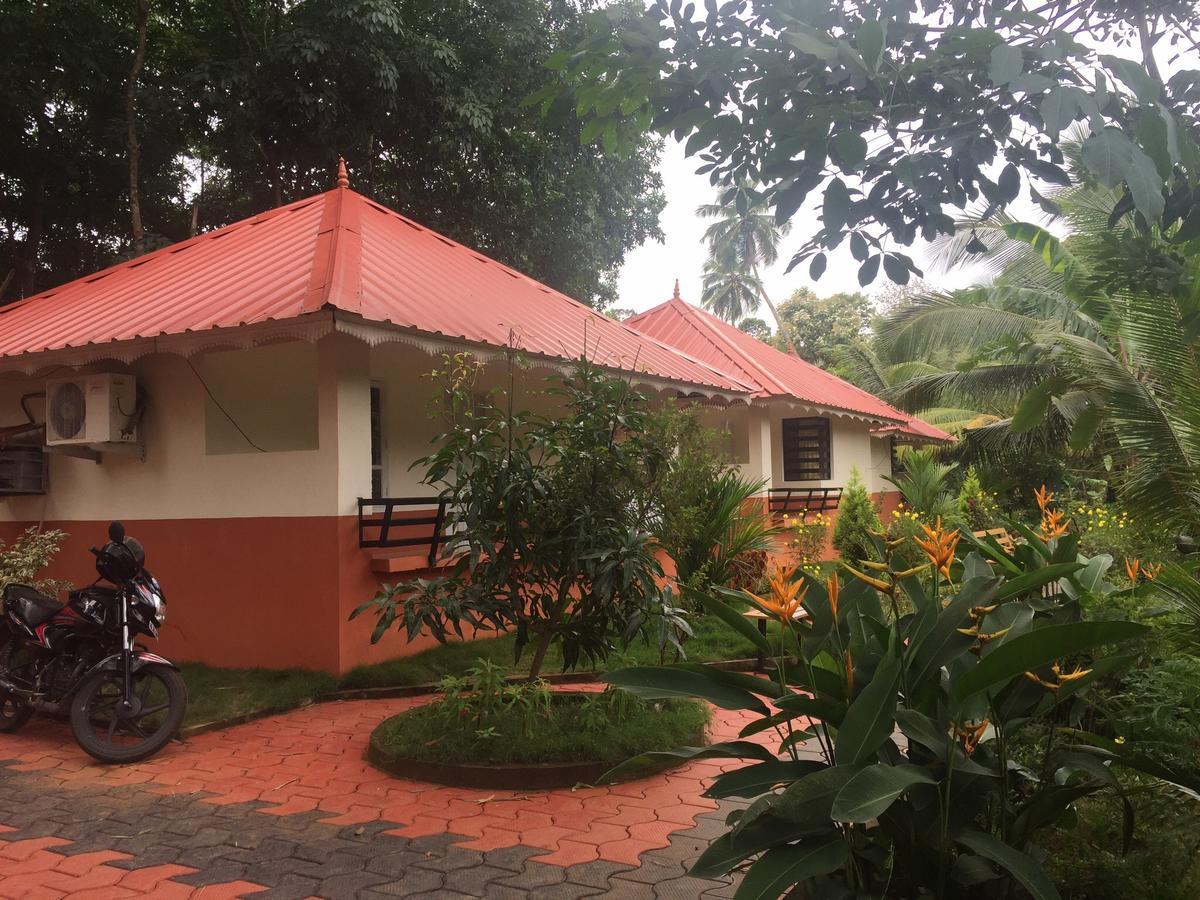 Kandamath Heritage Resort Kolattupuzha Luaran gambar