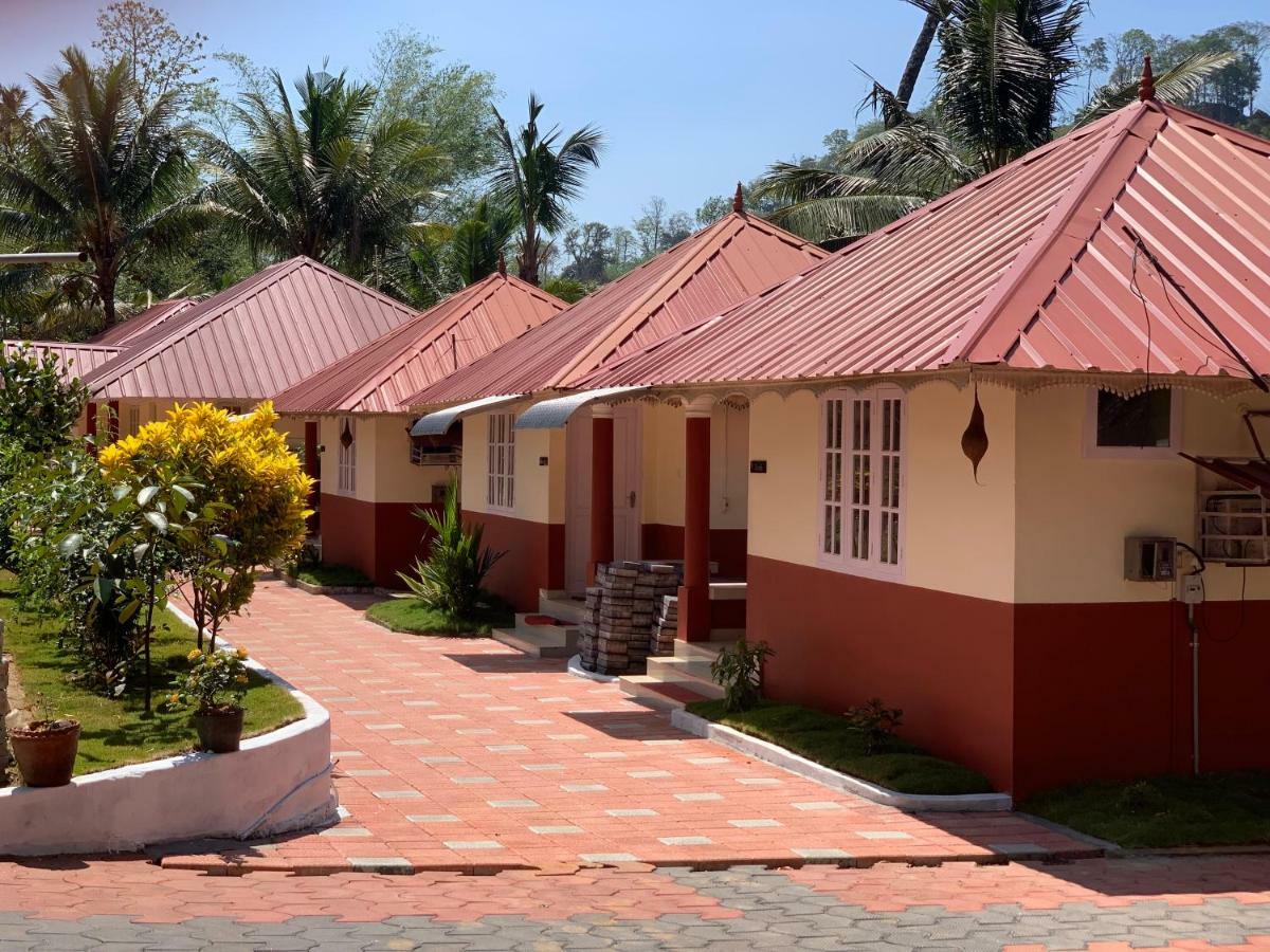 Kandamath Heritage Resort Kolattupuzha Luaran gambar